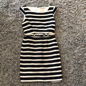 Banana Republic Dresses - Lovely Navy striped dress Banana Republic Dresses - Lovely Navy striped dress